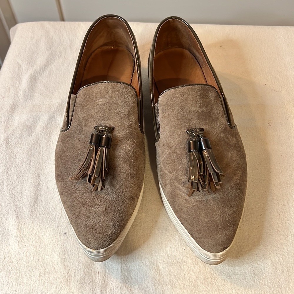 ALL BLACK BRAND, Taupe suede tassel shoes size 37.5. - Picture 2 of 7